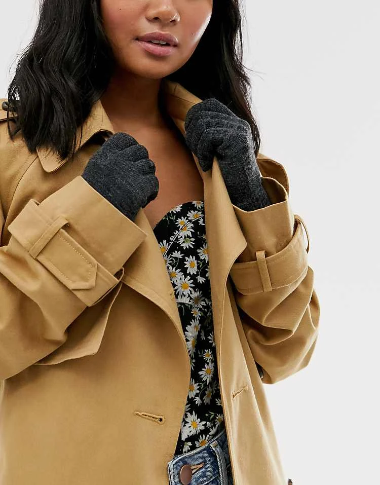 Pieces Touch Screen Gloves In Grey For Women - Image 2