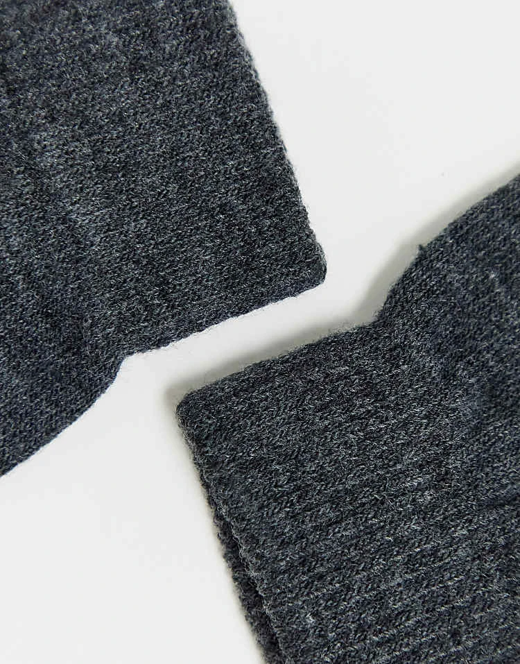 Pieces Touch Screen Gloves In Grey For Women - Image 4