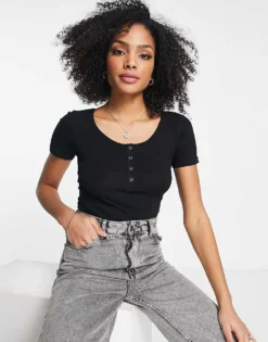 Pieces Popper Front Ribbed Top In Black For Women
