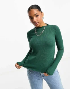 Pieces Lettuce Hem Long Sleeve Top In Green For Women