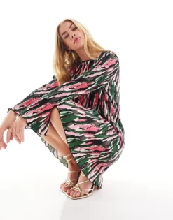 Pieces Plisse Mini Dress In Multi Graphic Print For Women