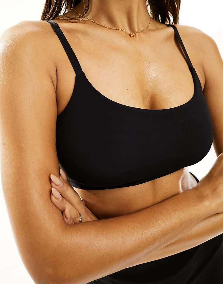 Pieces Mix & Match Seamless Bras, Thongs & Shorts In Black - Image 3