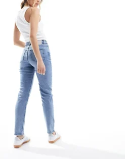 Pieces Bella High Waisted Tapered Ankle Jeans In Light Blue For Women