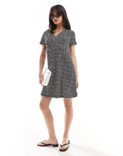 Pieces Wrap Mini Dress In Black Floral For Women