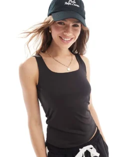 Pieces Seamless Slinky Reversable Vest Top In Black For Women