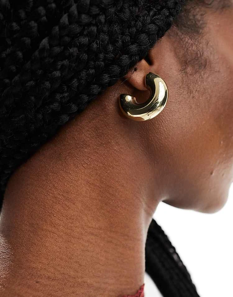 Pieces Chunky Hoop Earrings In Gold For Women - Image 2