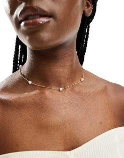 Pieces Pearl And Ball Necklace In Gold For Women