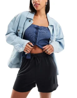 Pieces Slinky Elasticated Waist Shorts In Black For Women