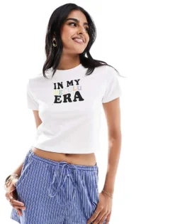 Pieces Ribbed Baby T-shirt With 'Delulu' Print In White For Women