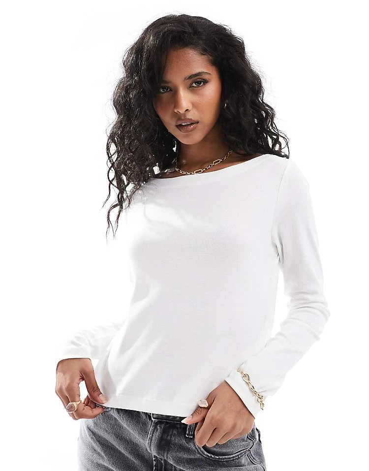 Pieces Boat Neck Long Sleeve Top In Cream For Women - Image 5