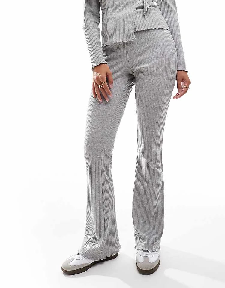 Pieces Wellness Mix & Match Lettuce Edge Flared Jersey Trouser, Vest Top And Wrap Front Cardigan In Light Grey - Image 5