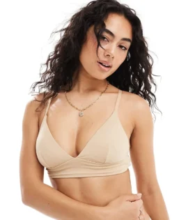 Pieces Seamless Bra And Thongs In Beige
