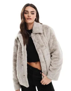 Pieces Faux Fur Jacket In Dove Grey For Women