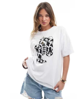 Pieces Oversized T-shirt With Cowgirl Graphic In White For Women
