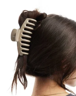 Pieces Large Hair Claw In Speckled Cream For Women Sandshell