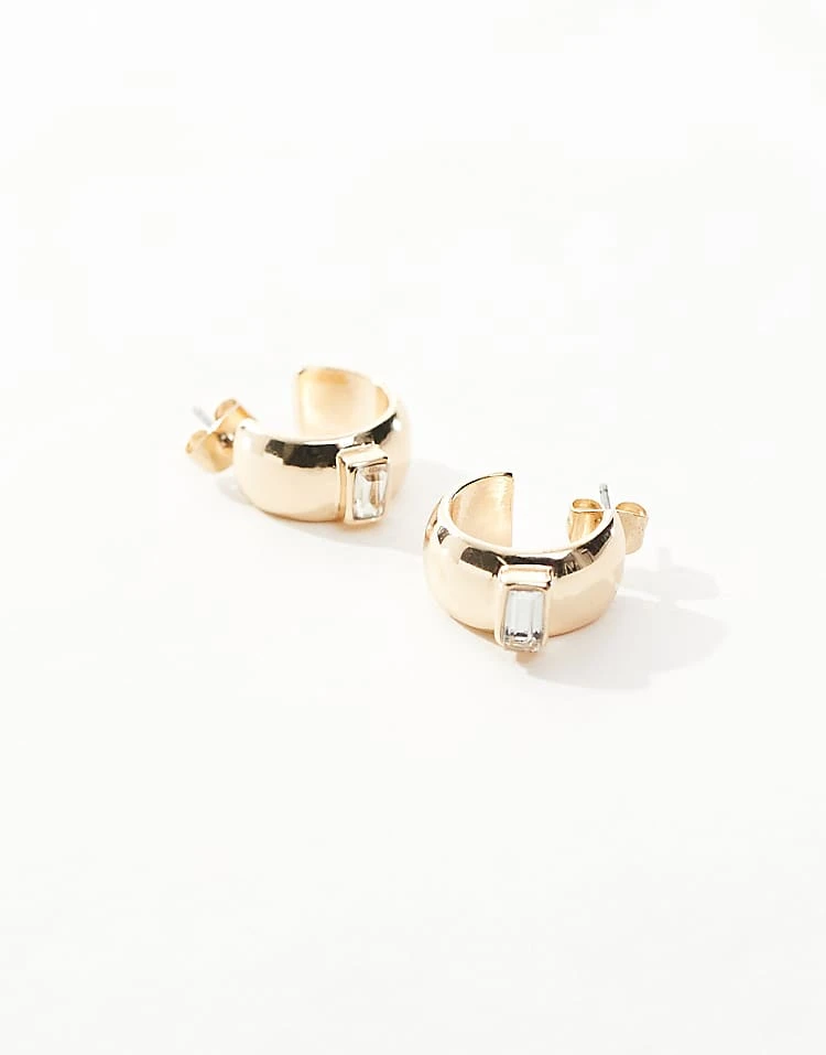 Pieces Baguette Stone Detail Hoop Earrings In Gold For Women - Image 3