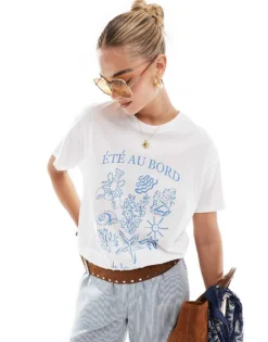 Pieces Oversized T-shirt With Seashell Graphic In White For Women White De La Mer