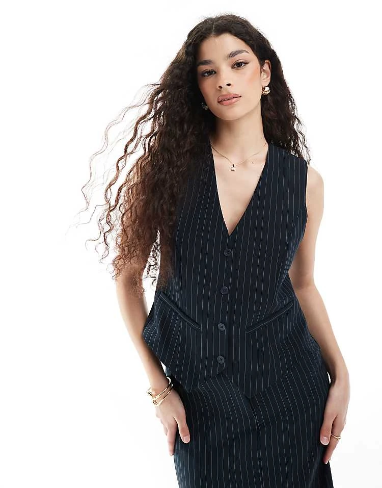Pieces Tailored Waistcoat And Maxi Skirt Set In Navy Pinstripe - Image 3
