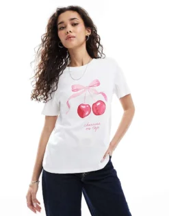 Pieces Boyfriend Fit Cherry Motif T-shirt In White For Women