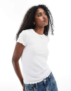Pieces Lettuce Edge T-shirt In White For Women Bright White