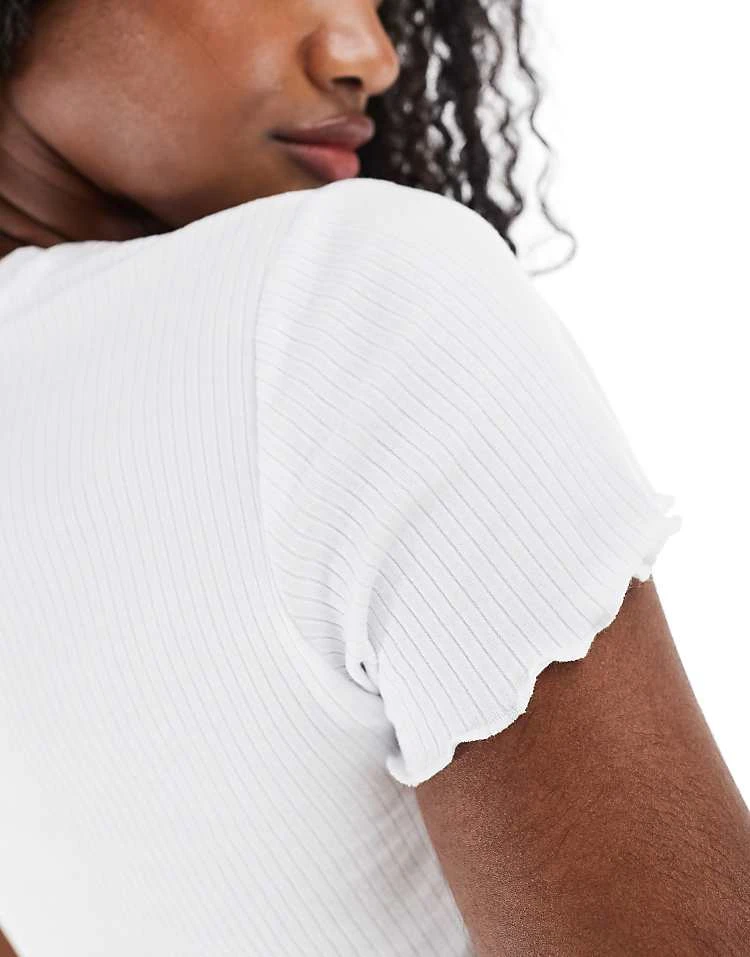 Pieces Lettuce Edge T-shirt In White For Women Bright White - Image 3