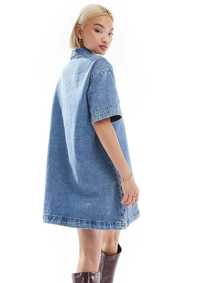 Pieces Short Sleeve Button Placket Mini Dress In Medium Blue Denim For Women - Image 2