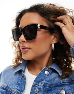 Pieces Rectangle Frame Sunglasses In Black For Women